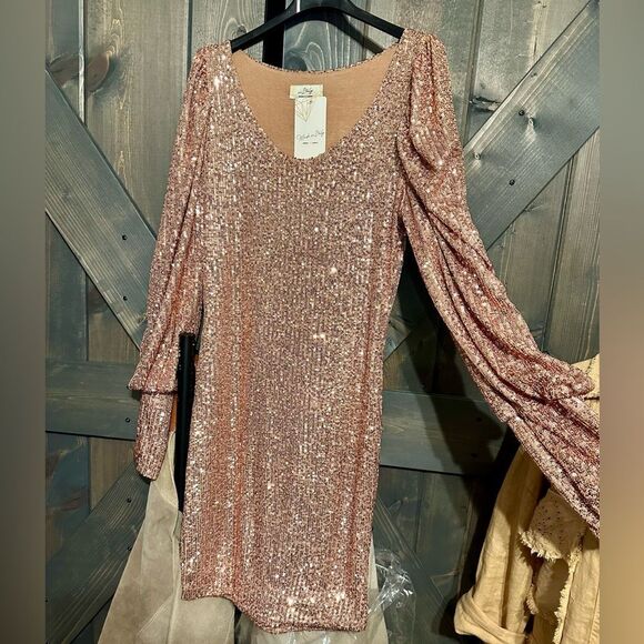 Made in Italy Sequins Mini Dress - Picture 4 of 6